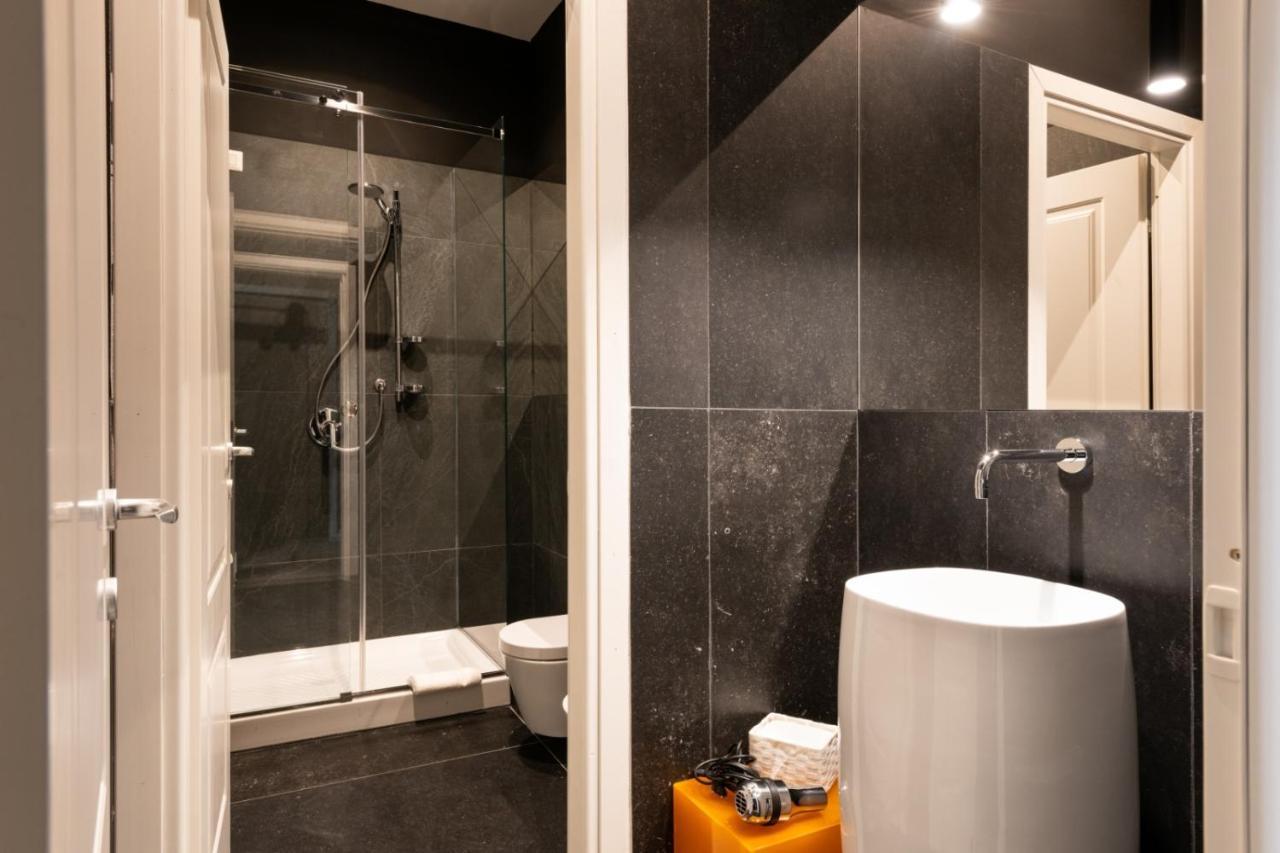 פלרמו Carlo Suite Apartments Con Vasca Idromassaggio מראה חיצוני תמונה